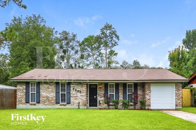 Building Photo - 2835 Tanglewood Blvd