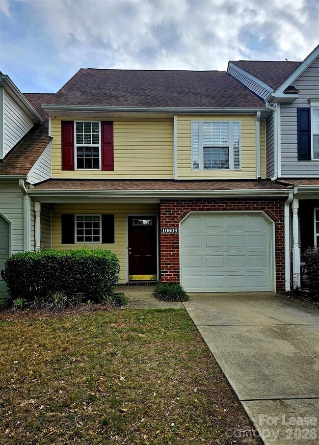 Foto del edificio - 10609 Fuller Ridge Cir