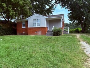 Building Photo - 3530 Venable Rd