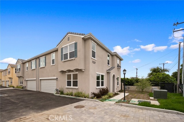 Foto del edificio - 11237 Gladhill Rd