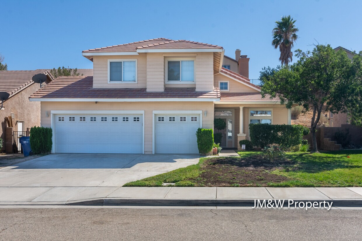 1754 Autumnmist Dr, Palmdale, CA 93551 House Rental in Palmdale, CA