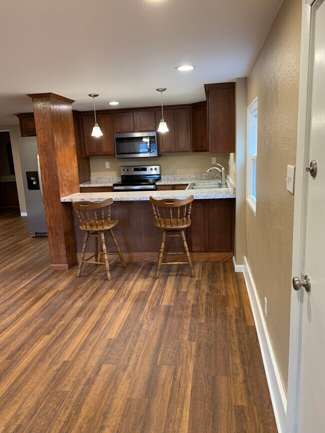 Foto del edificio - 303 Emma St