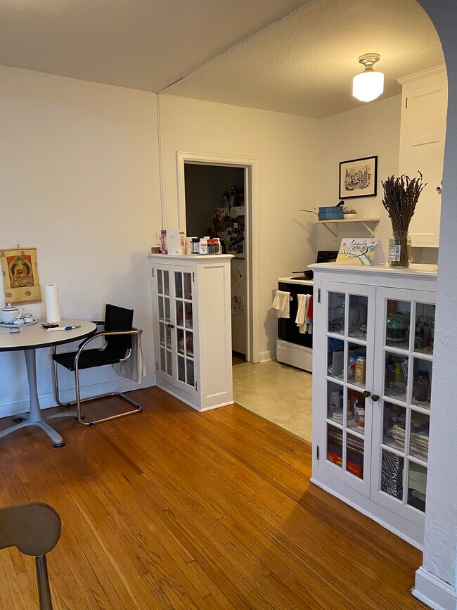 Foto del edificio - 2786 Xerxes Ave S