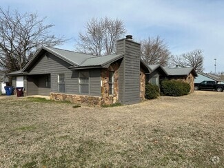Building Photo - 1805 Brooken Hill Dr