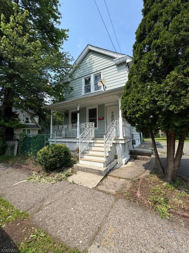 Building Photo - 193 Sussex St