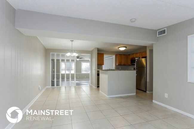 Building Photo - 1432 Poinciana Dr