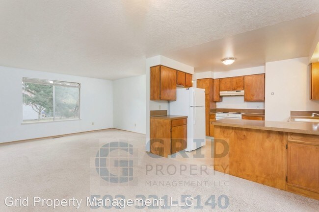 Foto del edificio - 17835 NE Couch St