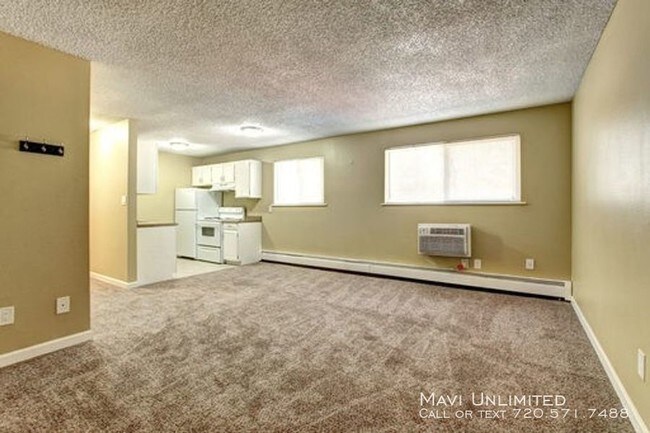 Building Photo - 5373 Field St