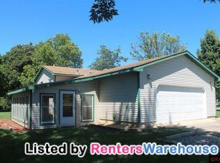 Foto del edificio - 1012 Monks Ave