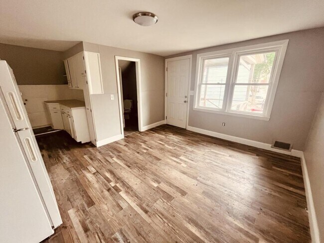 Foto del edificio - 12 Howe St