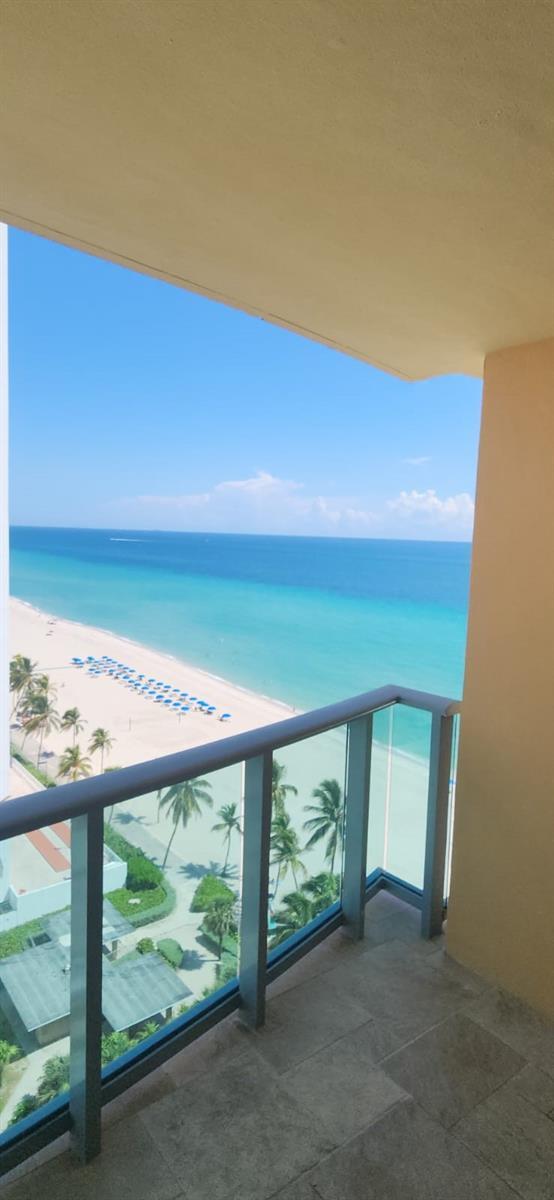 Foto del edificio - 2501 S Ocean Dr