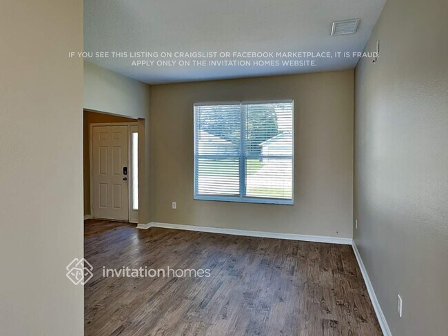 Foto del edificio - 3719 Windy Meadow Dr