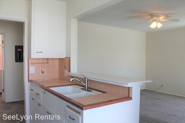 Foto del edificio - 2 br, 1 bath House - 248 S. Ocean Avenue B