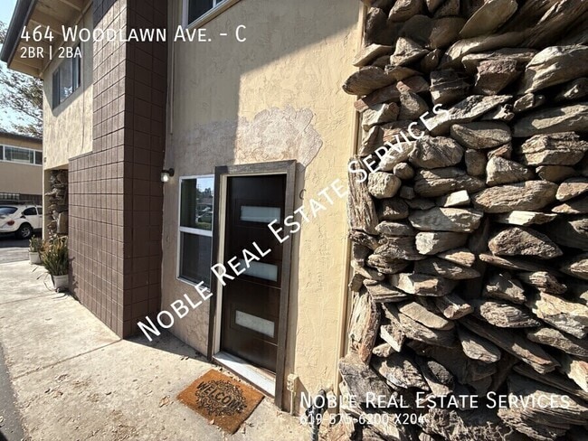 Foto del edificio - 464 Woodlawn Ave