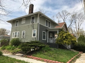 Building Photo - 502 N Mclean St
