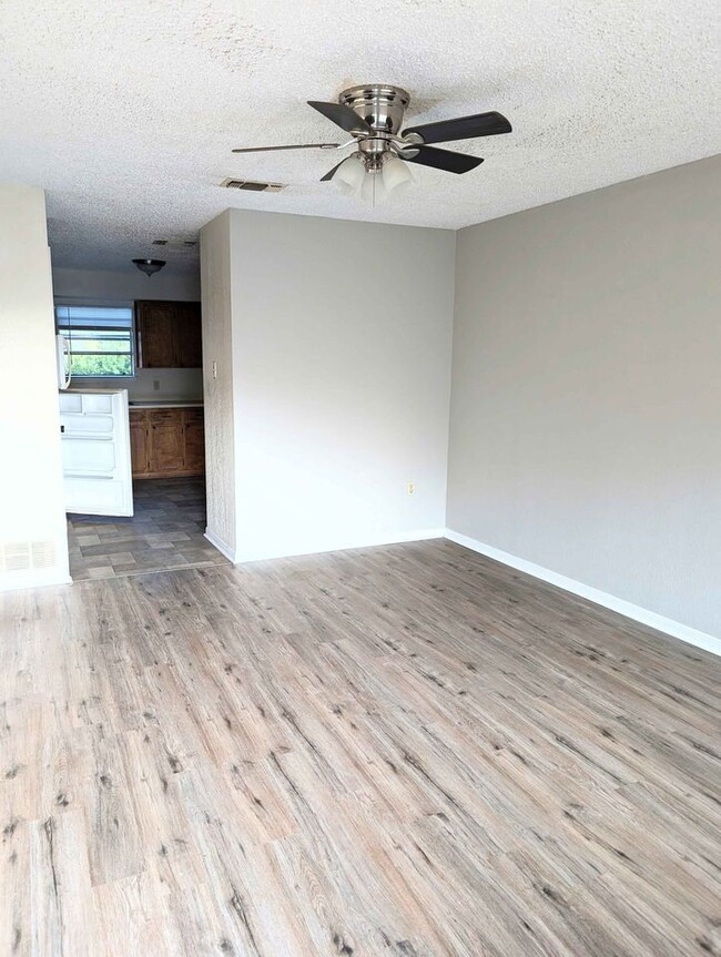 Foto del edificio - 401 N 4th St