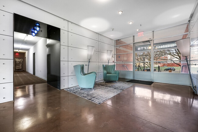 Photo - 10 Ann St Apartment