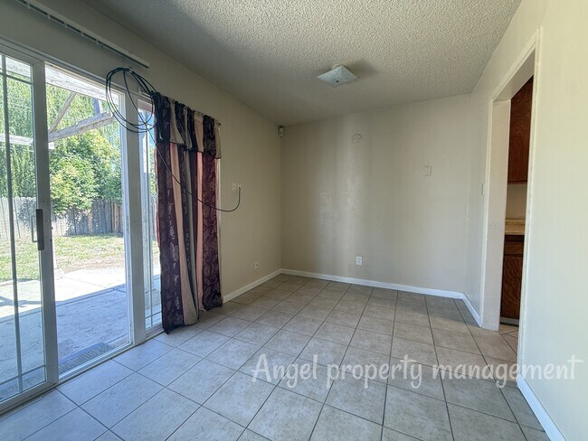 Foto del edificio - 7663 22nd St
