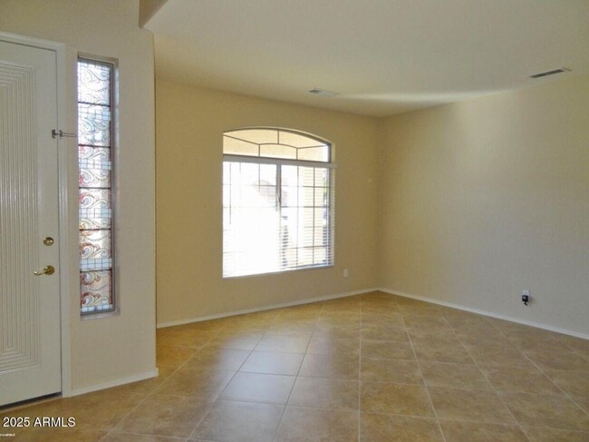 Foto del edificio - 1122 W Wildhorse Dr