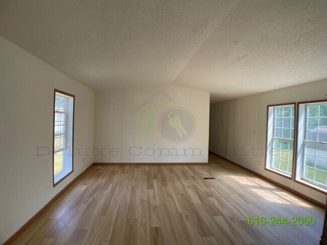 Foto del edificio - New Home Available Now!