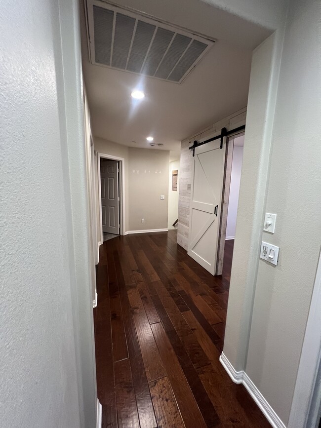 Foto del edificio - 13361 Pembury Ct