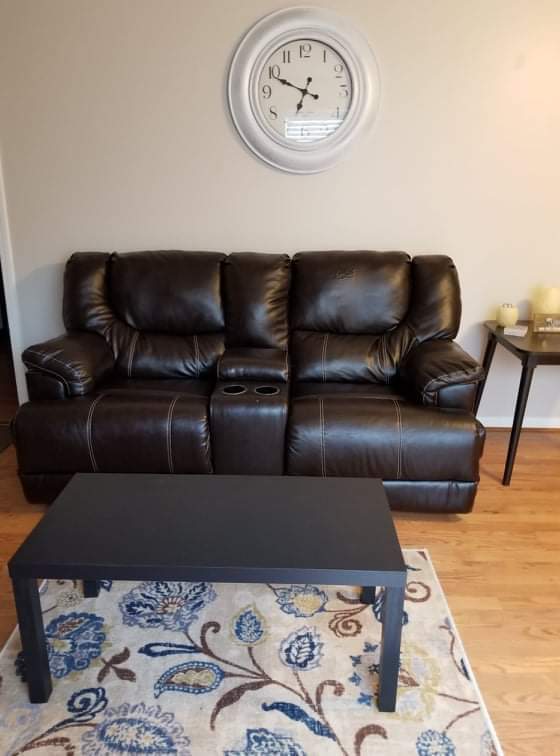 Living room 1 - 101 Country Club Dr