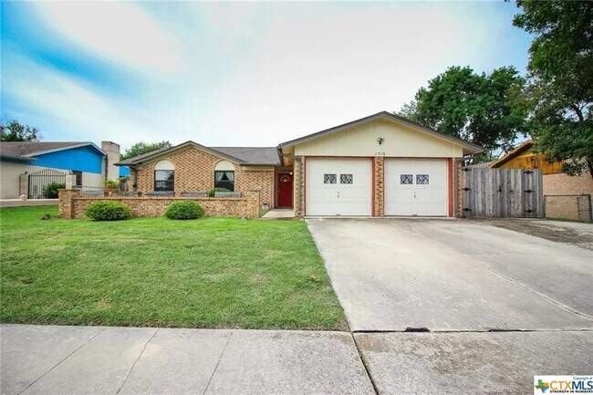 Foto del edificio - 1518 McCarthy Ave