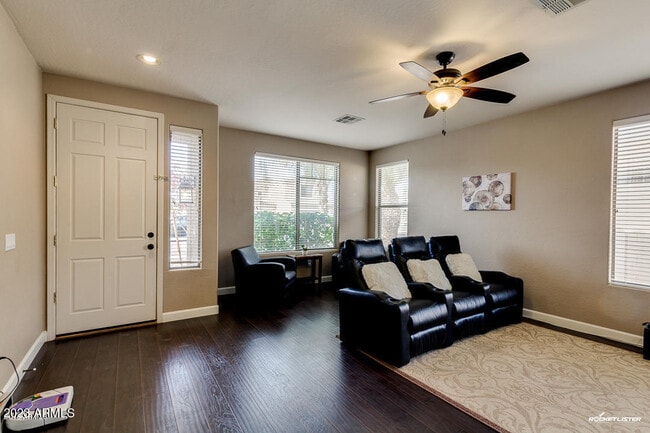 Building Photo - 2057 E Riviera Dr
