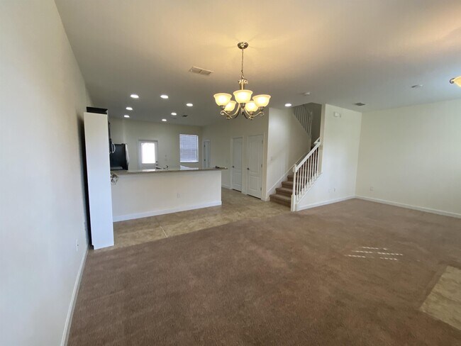Foto del edificio - 5661 New Independence Pkwy