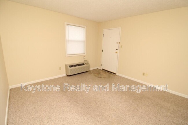 Foto del edificio - 106-A-5 Koffman Dr