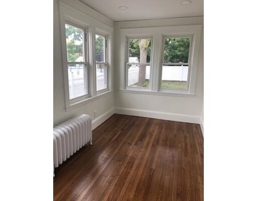 Building Photo - 138 Beltran St