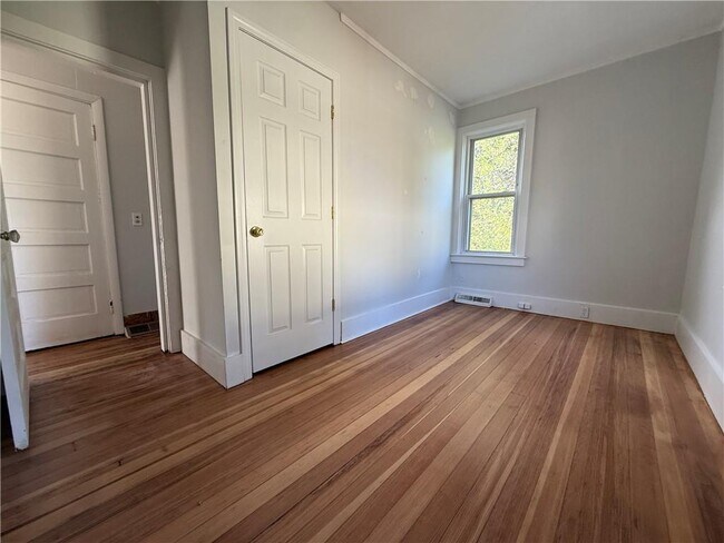 Foto del edificio - 3865 Old Post Rd