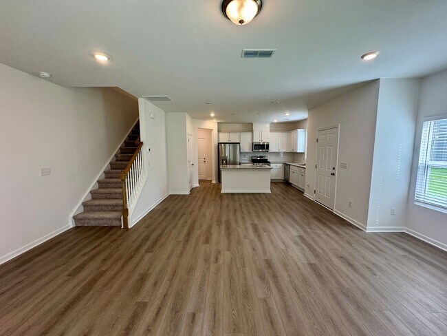 Foto del edificio - Beautiful New 3BR/2.5BA Townhouse