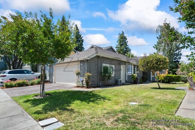 Building Photo - 871 Praderia Cir
