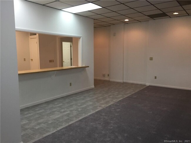 Building Photo - 1332 Dixwell Ave