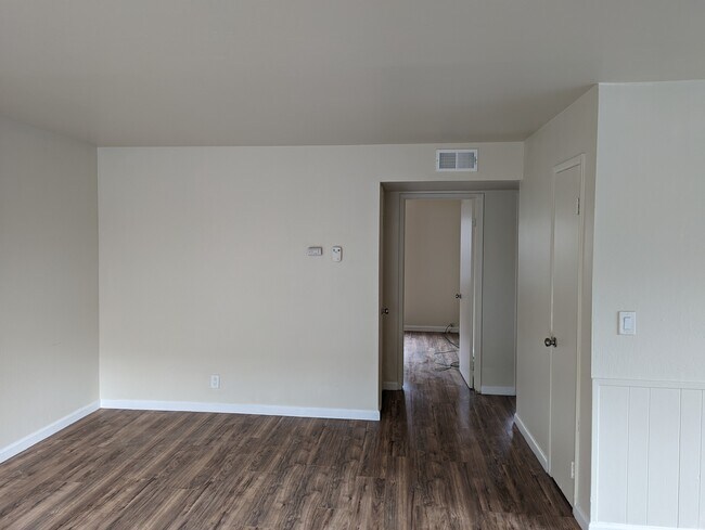 Building Photo - 1241 Coronado Dr
