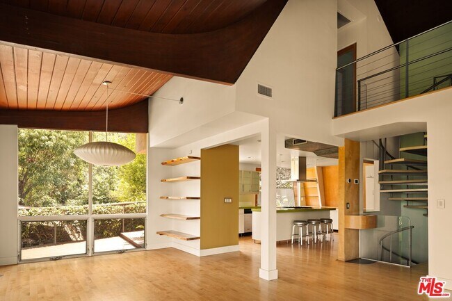 Foto del edificio - 3990 Clayton Ave W