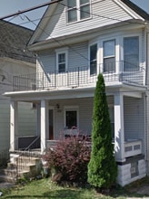 Building Photo - 190 Keystone St