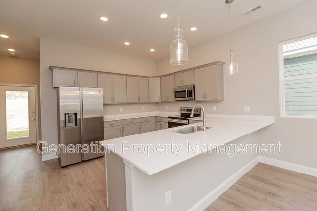 Foto del edificio - 590 Strong Ave