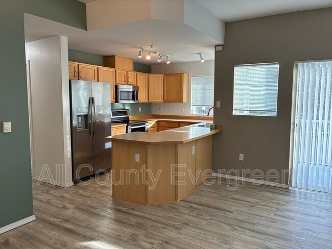 Foto del edificio - 6409 Hazel Ln SE