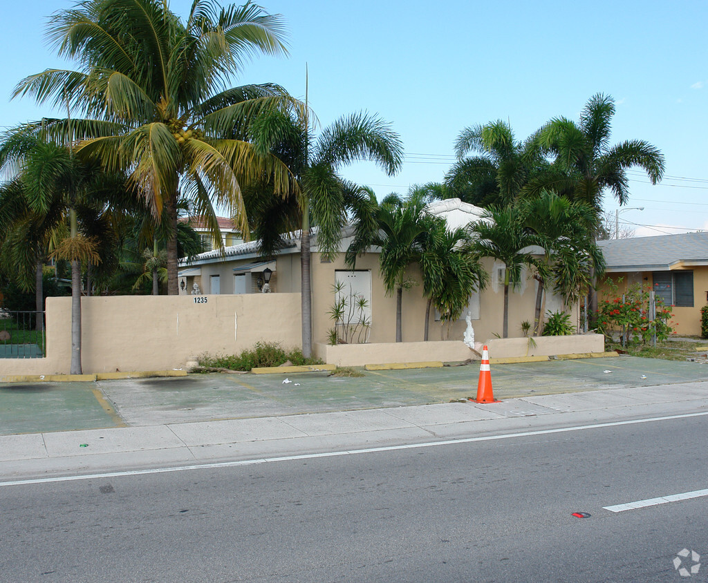 Foto del edificio - Bank Foreclosure