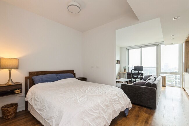 Foto del edificio - 228 W Hill St