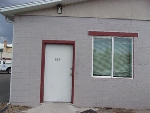 Building Photo - 131 N 60 W