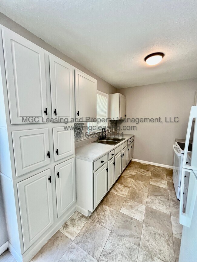 Foto del edificio - 409 SW Madison St