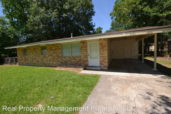 Building Photo - 3 br, 1.5 bath House - 2421 McHugh Rd