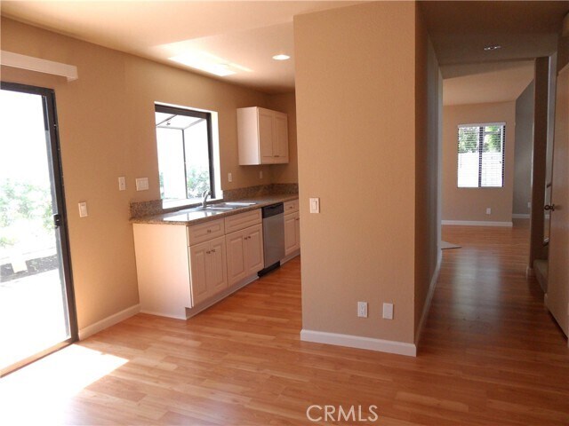 Foto del edificio - 25 Springflower