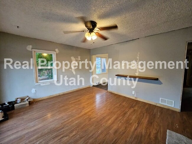 Building Photo - 46 N 800 W