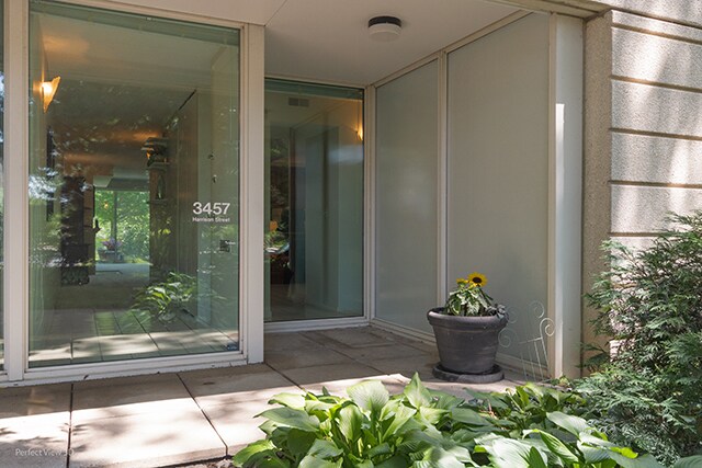 Foto principal - 3457 Harrison St