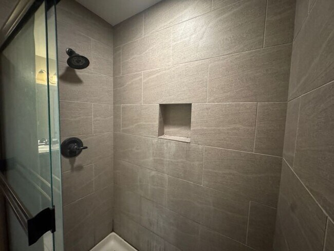 Foto del edificio - 2706 NE 130th Ct