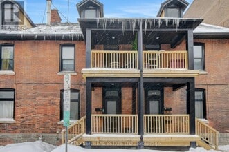 Building Photo - 410 Lewis St